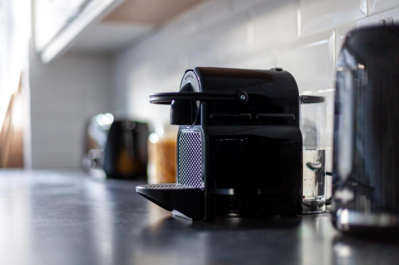 Arte Stays - 3-Bedroom Bright House London, Haggerston, Garden, Parking, 8 Min Walk To Haggerston Station, Weekly Or Monthly Stays, Serviced Accommodation - 7 Guests Eksteriør billede
