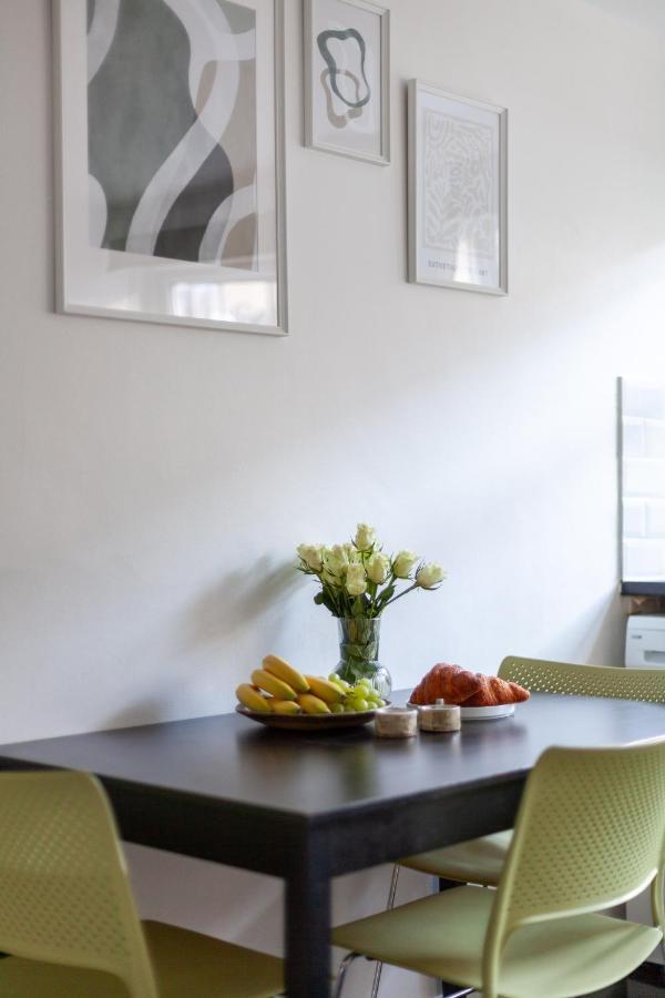 Arte Stays - 3-Bedroom Bright House London, Haggerston, Garden, Parking, 8 Min Walk To Haggerston Station, Weekly Or Monthly Stays, Serviced Accommodation - 7 Guests Eksteriør billede